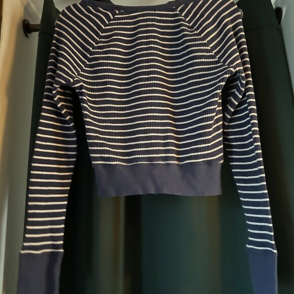 Aerie Striped cropped top blue and white ribbed SZ L - Picture 7 of 9